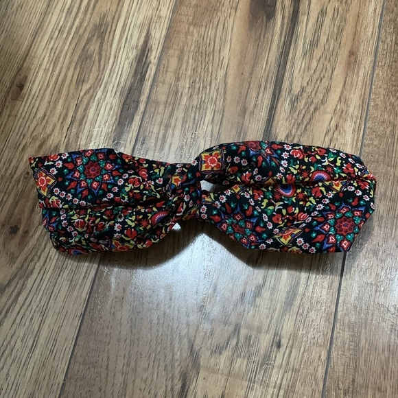 BNWOT Women’s 3 headbands - Picture 4 of 7